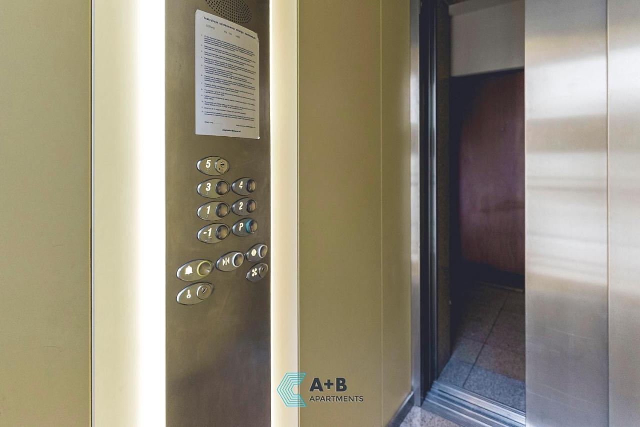 Ferienwohnung Apartament Cicha Typu Superior I Lublin Exterior foto